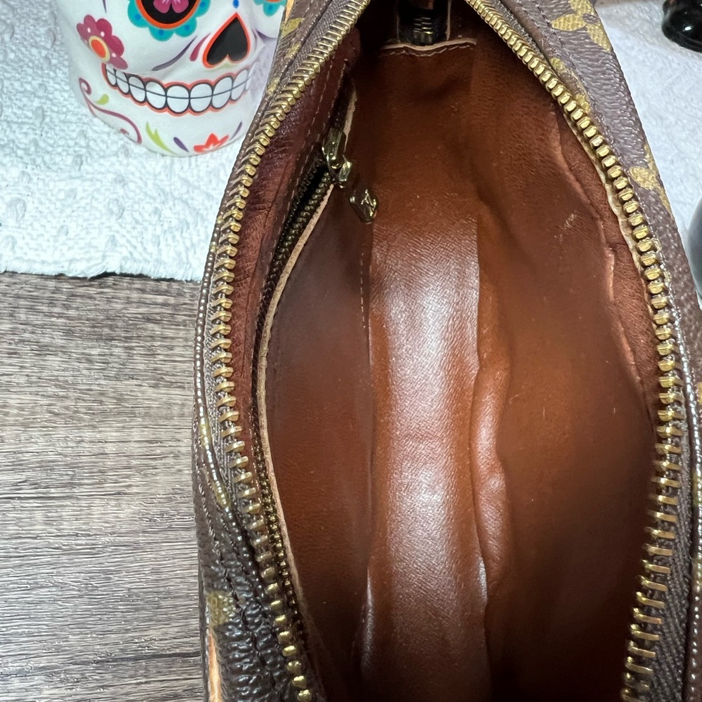 Vintage LV Jeunfille Monogram Crossbody Bag - Picture 5 of 8